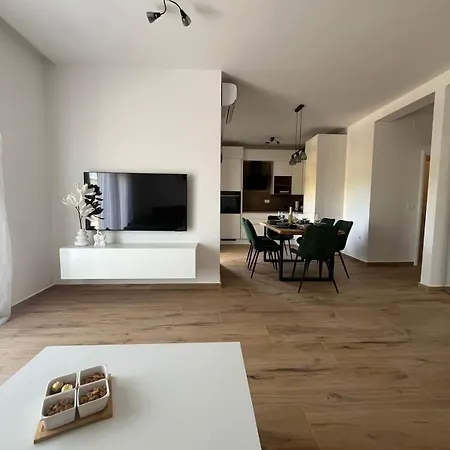 Tomislav Apartman